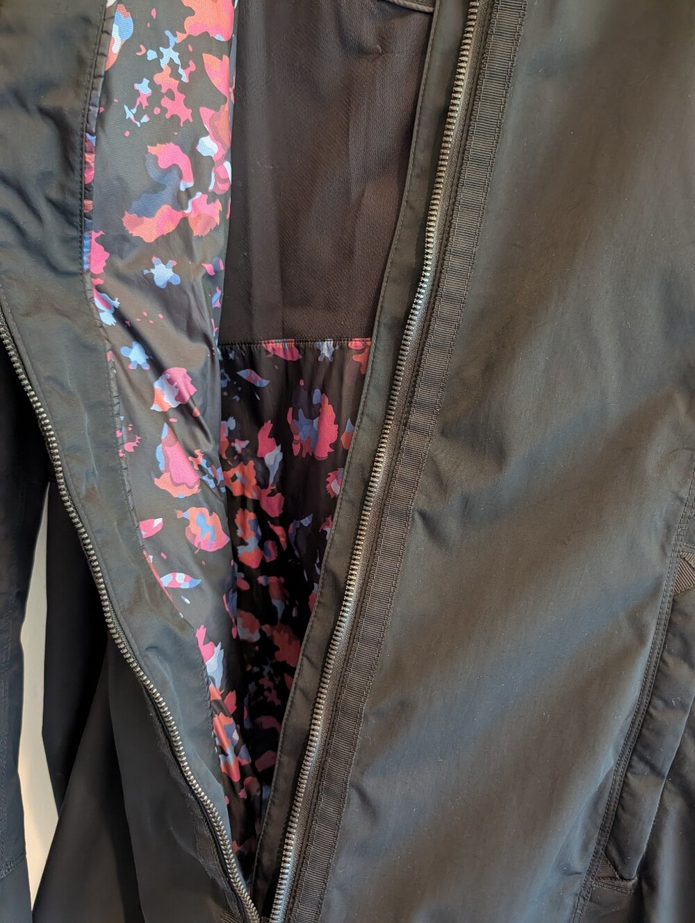 Lululemon Four The Helluvit Jacket Black/Dandy Digie Multi 8 Rain Shell Only - Picture 4 of 12